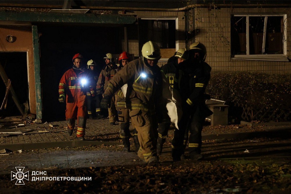 Кількість жертв удару по Дніпру зросла