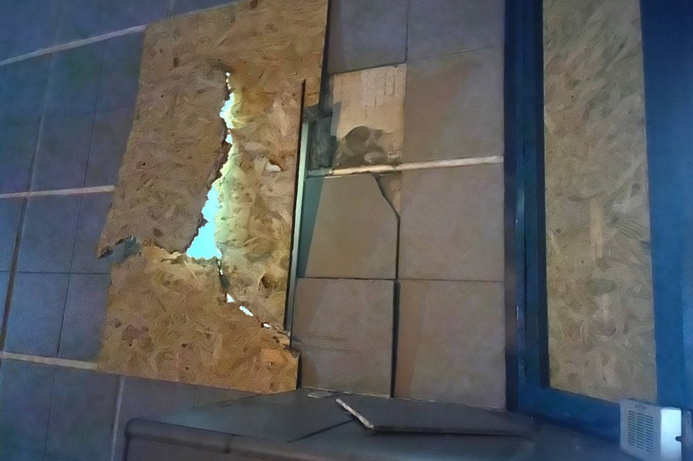 Фото наслідків обстрілів Нікополя