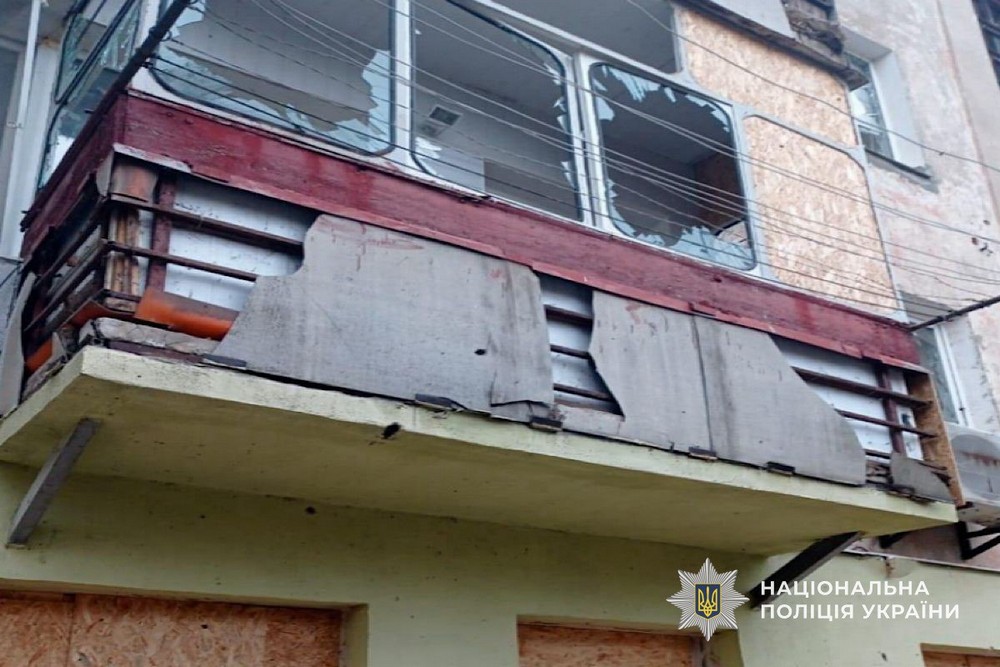 photo 2025 11 13 12 18 45 (3) Водій розвантажував продукти, коли прилетів ворожий дрон: про наслідки ударів по Нікопольщині і Синельниківщині розповіли у поліції (фото)