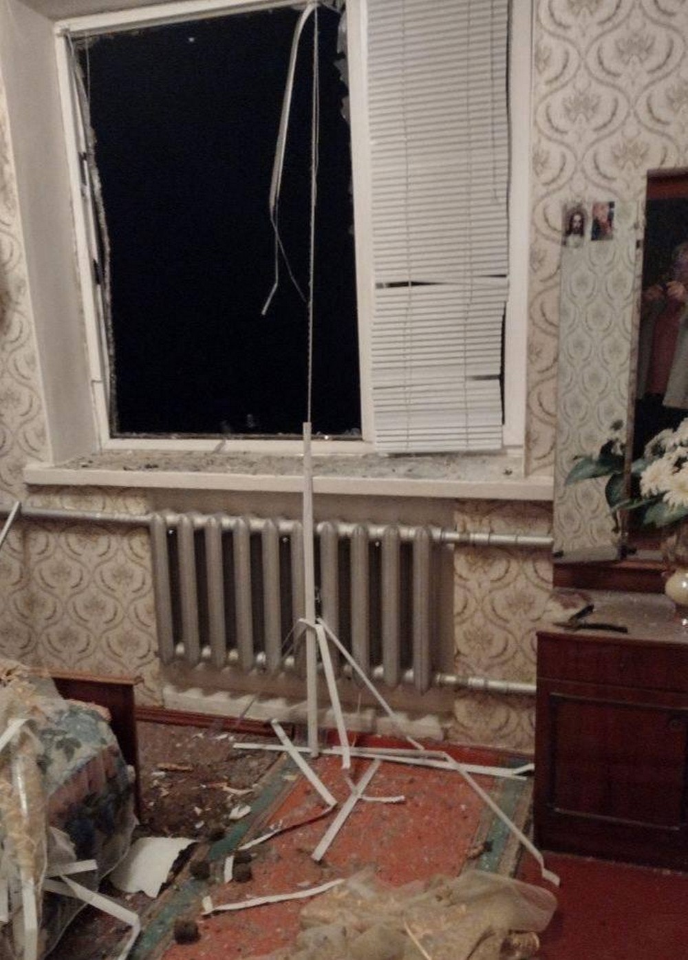 photo 2025 11 16 07 31 46 Фото наслідків обстрілів Нікополя