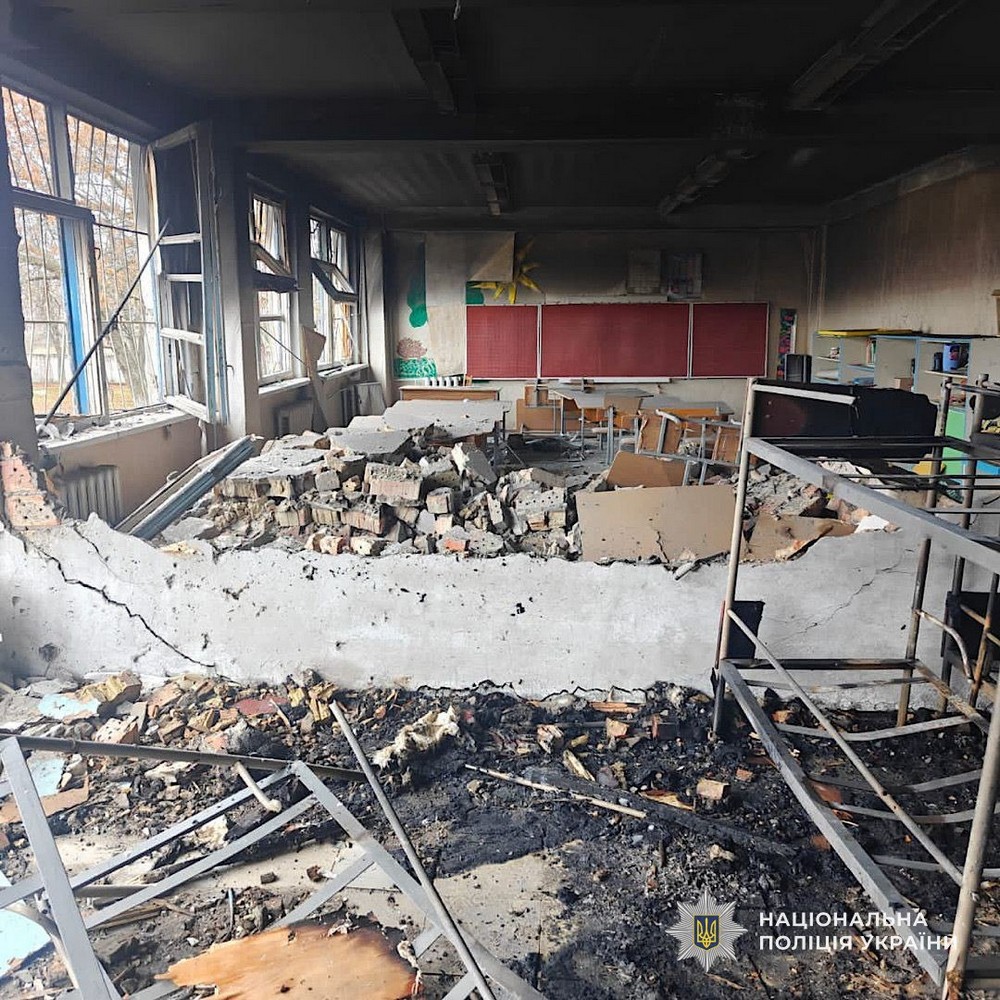 photo 2025 11 17 12 08 19 (6) 6 поранених внаслідок ворожих атак: під ударом Нікопольщина, Синельниківщина і Павлоградський район – поліція показала фото наслідків