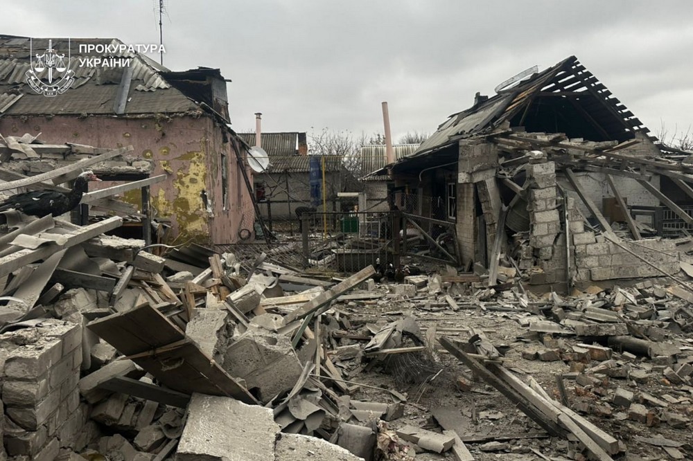 photo 2025 11 17 13 48 12 Двоє загиблих і троє поранених: прокуратура про наслідки обстрілів Нікополя і Павлоградського району
