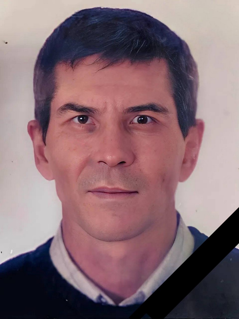 Ворог вбив у Нікополі феросплавника. Чоловік отримав важке поранення під час артобстрілу. На жаль, лікарям не вдалося його врятувати. Ворог вбив у Нікополі феросплавника. Чоловік отримав важке поранення під час артобстрілу. На жаль, лікарям не вдалося його врятувати.