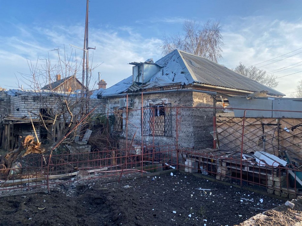 Вбито жінку у Нікополі і 5 поранених: ворог обстрілював місто, район, а також Павлоградщину і Синельниківщину (фото)