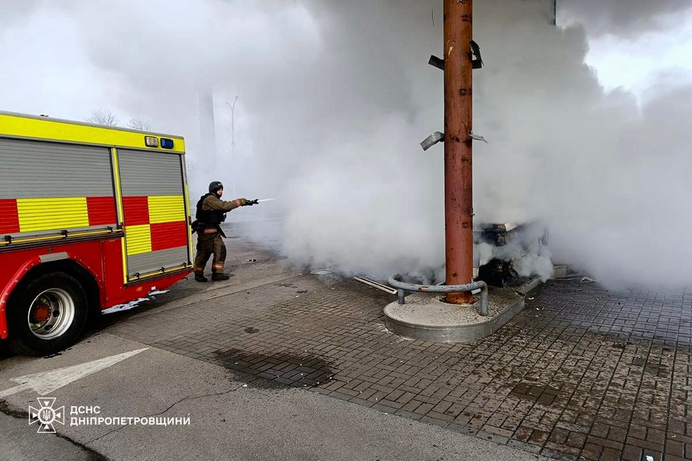 Наслідки обстрілів Нікополя та Марганця