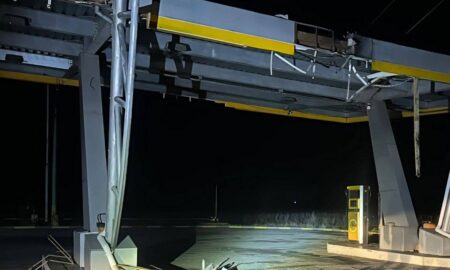 У Нікополі знову понівечено АЗС, ворог також бив по району і Синельниківщині цієї ночі