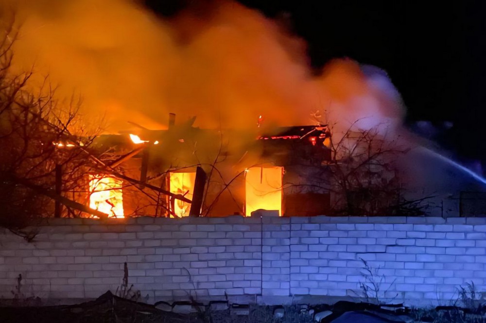 Ворог бив по Нікополю і району цієї ночі – сталася пожежа, також під ударом була Синельниківщина