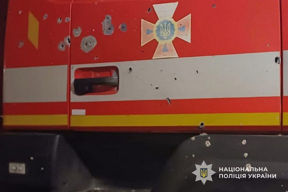 І знову близько 100 ударів по Нікопольщині, також потерпали Дніпро, Синельниківщина, Криворіжжя і Самарівський райони, є поранені і багато руйнувань – поліція (фото) І знову близько 100 ударів по Нікопольщині, також потерпали Дніпро, Синельниківщина, Криворіжжя і Самарівський райони, є поранені і багато руйнувань – поліція (фото)