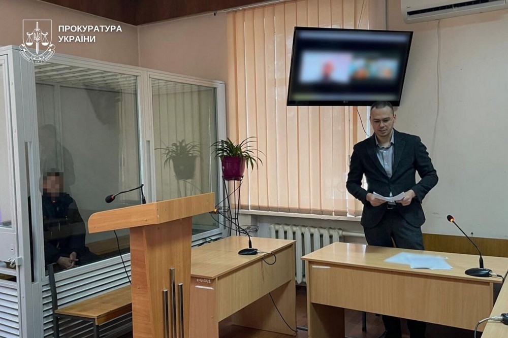 Корегував обстріли Нікополя: затримано місцевого мешканця, завербованого на сайті «інтимних» знайомств