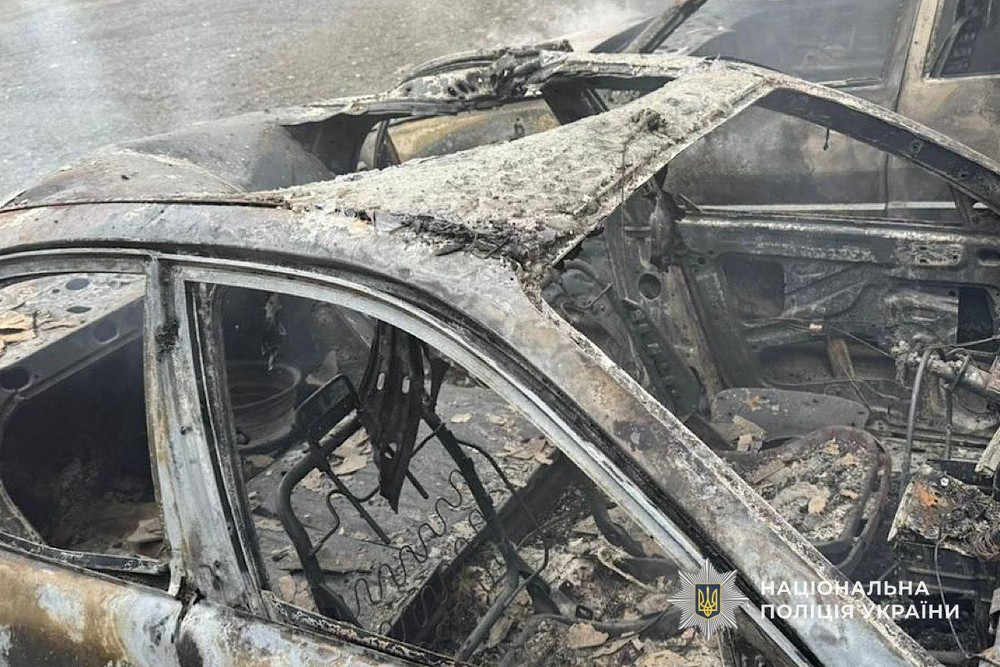 Понад 70 ударів по Нікопольщині, жертви на Синельниківщині, атака на АЗС у Криворізькому районі – терор на Дніпропетровщині триває (фото)