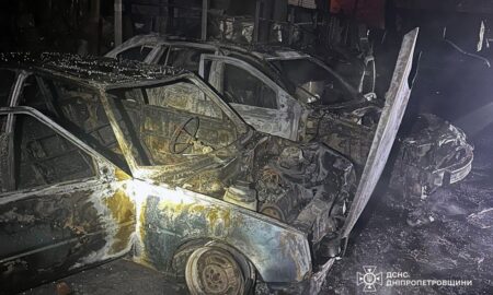 Під ударом 4 райони: наслідки обстрілів Дніпропетровщини показали у ДСНС (фото)