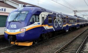 На Дніпропетровщині з 11 листопада тимчасово скасовують рейси приміських потягів: список