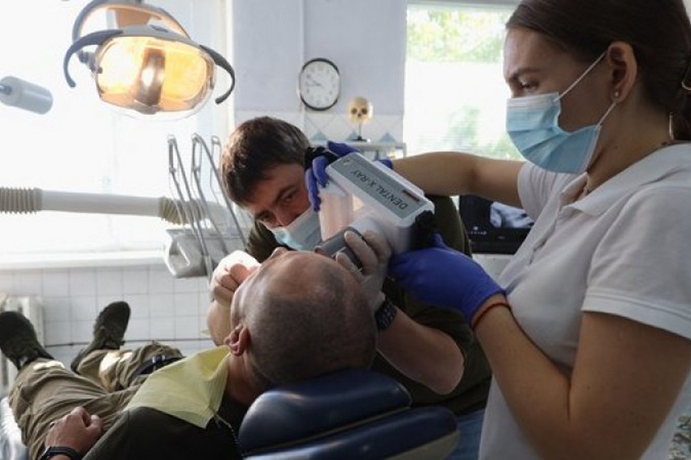 У Нікополі ветерани зможуть безкоштовно лікувати та протезувати зуби