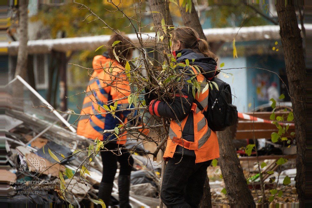 у Дніпрі 4 у Дніпрі 4