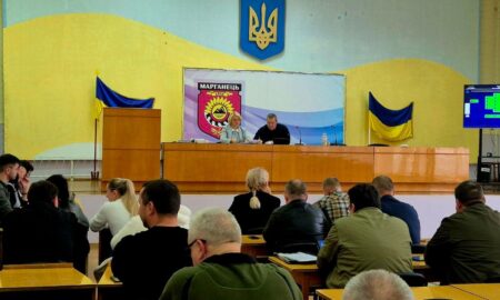 у Марганці пройшла депутатська позачергова сесія 2