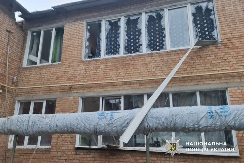 Двоє вбитих і троє поранених: ворог атакував Синельниківщину, Павлоградщину, Нікопольщину і місто Дніпро (фото)