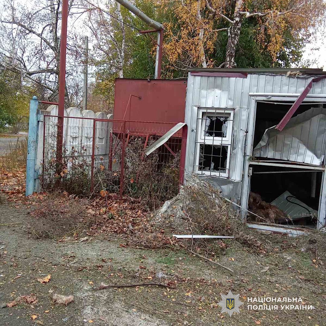 2 вбитих і 7 поранених: під ударом були Нікопольщина, Синельниківщина і Павлоградщина – поліція про наслідки ворожих атак (фото)