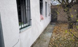 ворог атакував Нікополь і район, а також Синельниківщину (фото) 6