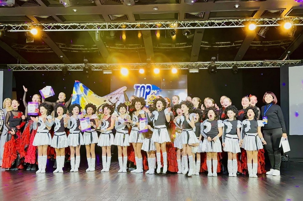 «Орхідея» з Нікополя здобула Гран-прі на фестивалі у Києві (фото) 1 з Нікополя 3