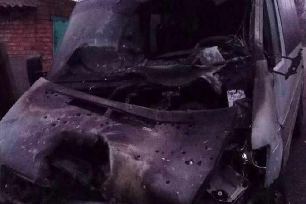 У Нікополі понівечено будинки, мікроавтобус, газогони, під ударом був і район, ворог масовано атакував область БпЛА (фото) 1 У Нікополі понівечено будинки, мікроавтобус, газогони, під ударом був і район, ворог масовано атакував область БпЛА (фото)