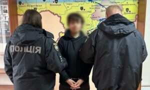 Побила чоловіка цеглиною у кафе Дніпра: суд виніс вирок жінці