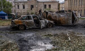 На Дніпропетровщині понад 5 тижнів розшукують військовослужбовця, який зник після удару по магазину - ЗМІ