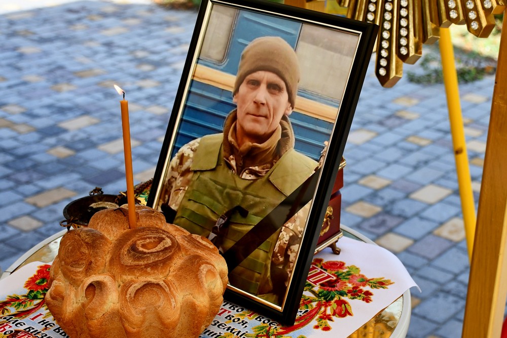 Вбиті росією мешканці Нікопольщини. Захисник з Нікополя Сергій Борисевич 4 грудня відзначав би 52-річчя, але йому назавжди 49. І сьогодні ми вшановуємо пам’ять Героя! Вбиті росією мешканці Нікопольщини. Захисник з Нікополя Сергій Борисевич 4 грудня відзначав би 52-річчя, але йому назавжди 49. І сьогодні ми вшановуємо пам’ять Героя!