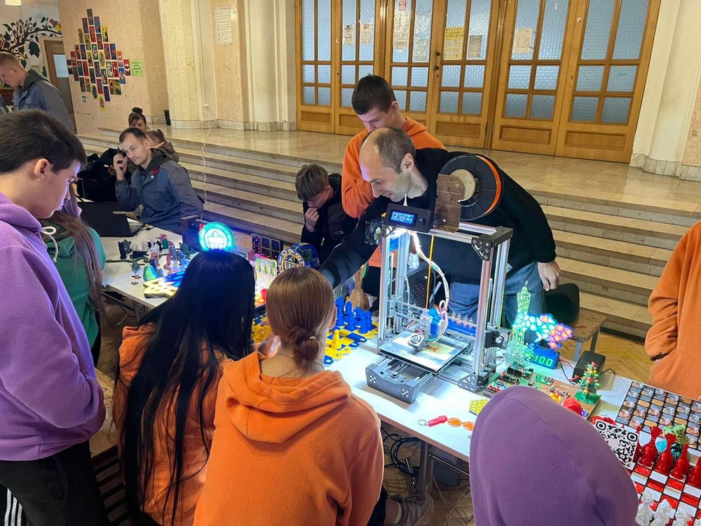 Як 11 дітей з Нікополя відпочили в «Артеку»