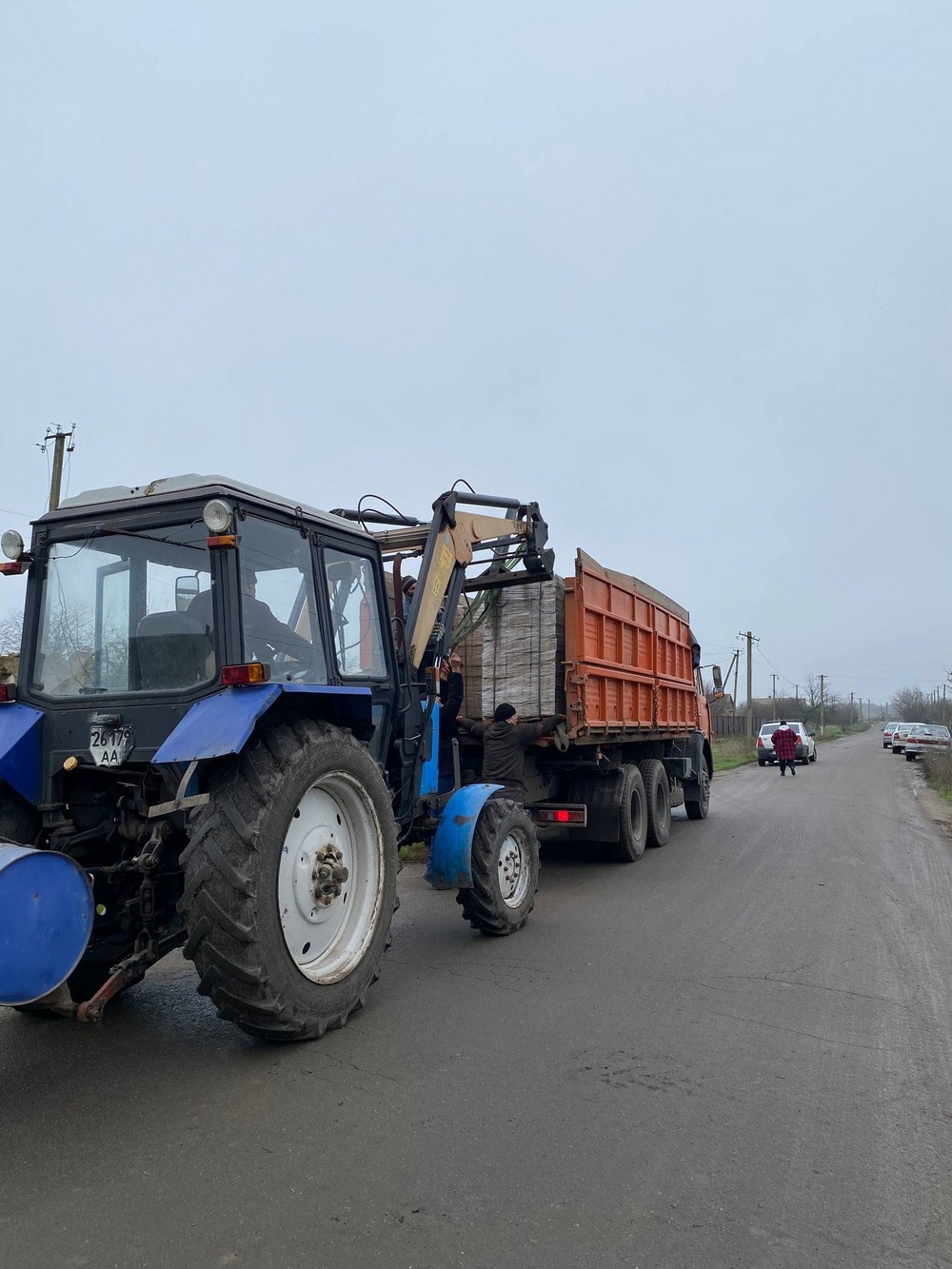 Скільки загиблих і поранених у Нікопольському районі, чи збільшився відтік населення, нові складнощі, гуманітарна допомога – підсумки 2025 року