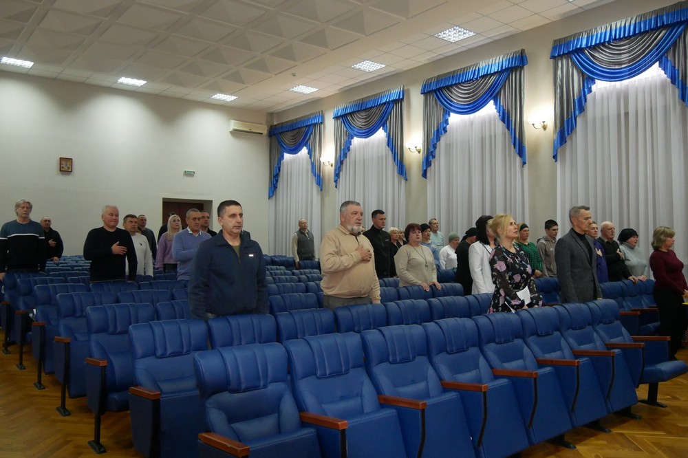 Ухвалили бюджет, заслухали звіт мера, призначили заступницю, припинили повноваження депутата: у Покрові сьогодні відбулася сесія (фото) 1 у Покрові сьогодні