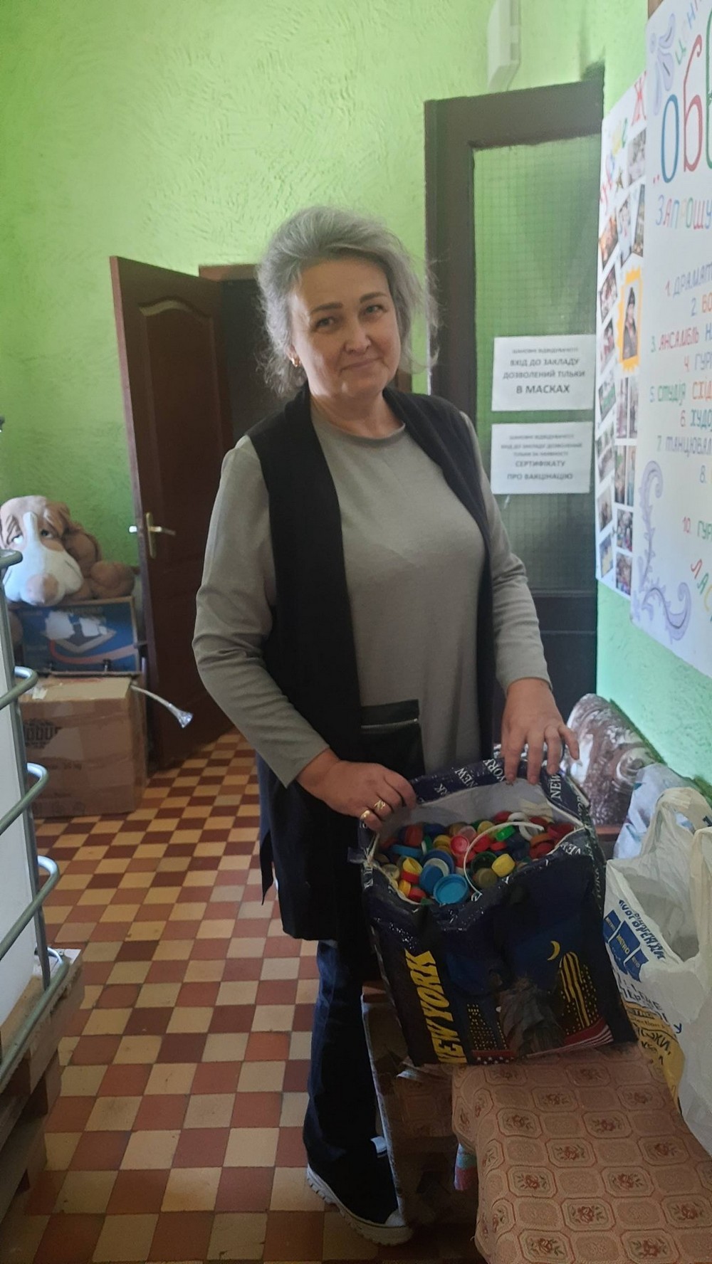 Незламні нікопольці перетворили сміття на 100 000 грн для ЗСУ – подробиці (фото, відео) Незламні нікопольці перетворили сміття на 100 000 грн для ЗСУ – подробиці (фото, відео)