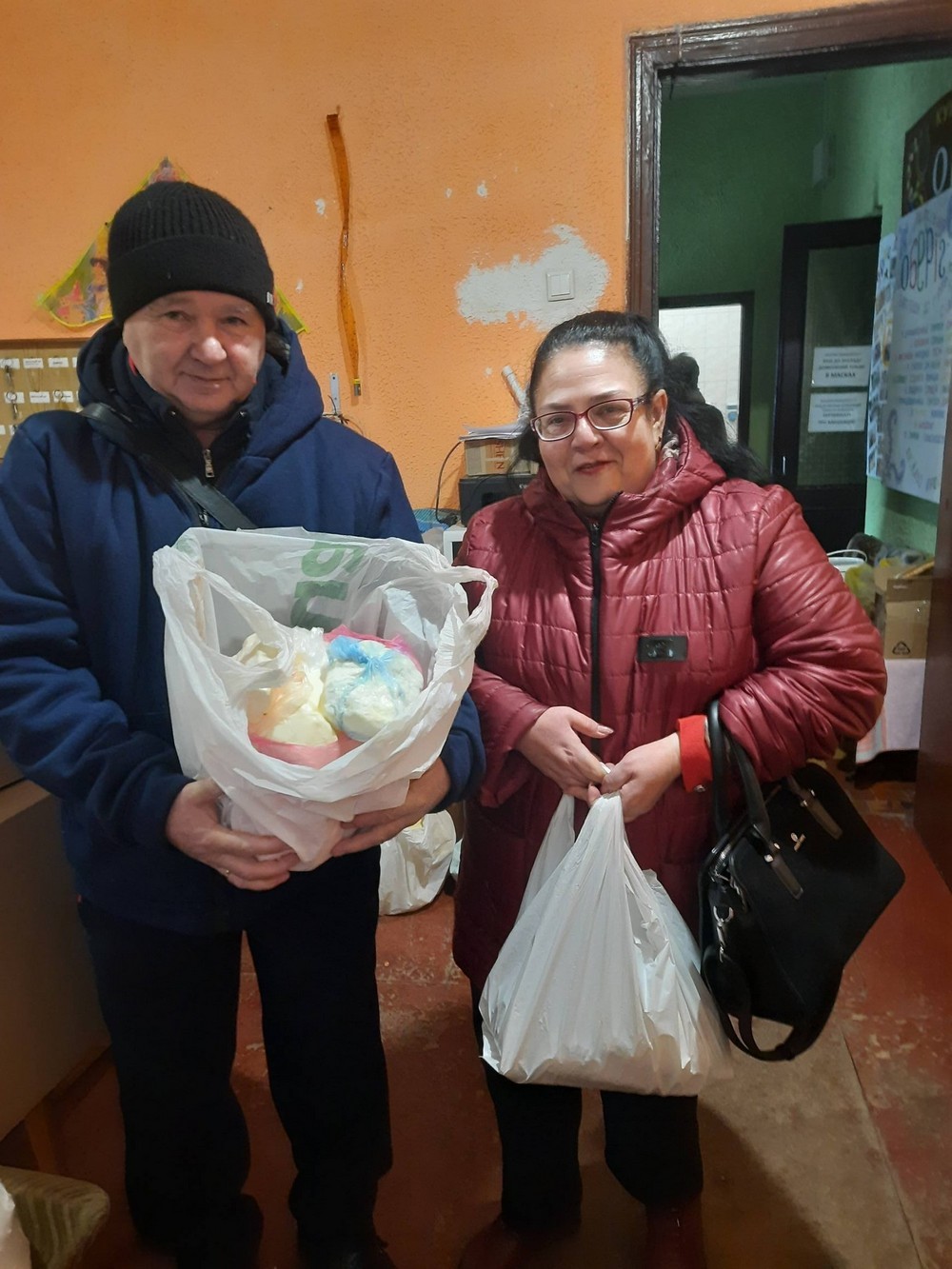 Незламні нікопольці перетворили сміття на 100 000 грн для ЗСУ – подробиці (фото, відео) Незламні нікопольці перетворили сміття на 100 000 грн для ЗСУ – подробиці (фото, відео)