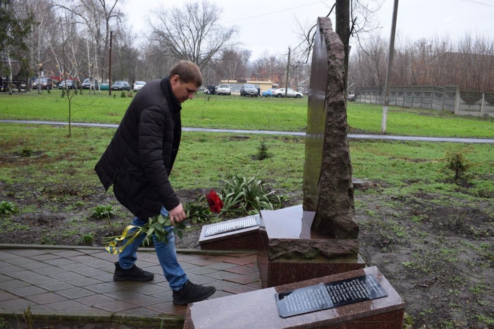У Томаківській громаді вшанували учасників ліквідації наслідків аварії на ЧАЕС (фото) У Томаківській громаді вшанували учасників ліквідації наслідків аварії на ЧАЕС (фото)