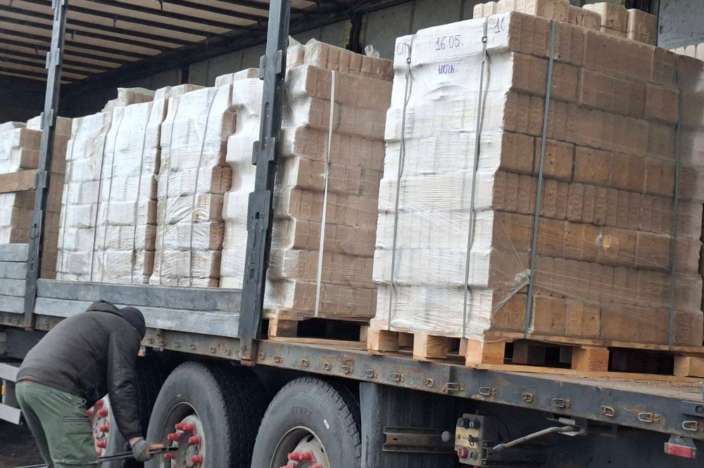 На Нікопольщині мешканці отримують пелети для опалення (фото, відео) 1 На Нікопольщині мешканці отримують пелети для опалення (фото, відео)