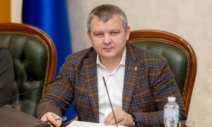 Світло для прифронтових громад у 40-кілометровій зоні, бюджет, підтримка Сил Оборони і ВПО: Дніпропетровська облрада збереться на сесію