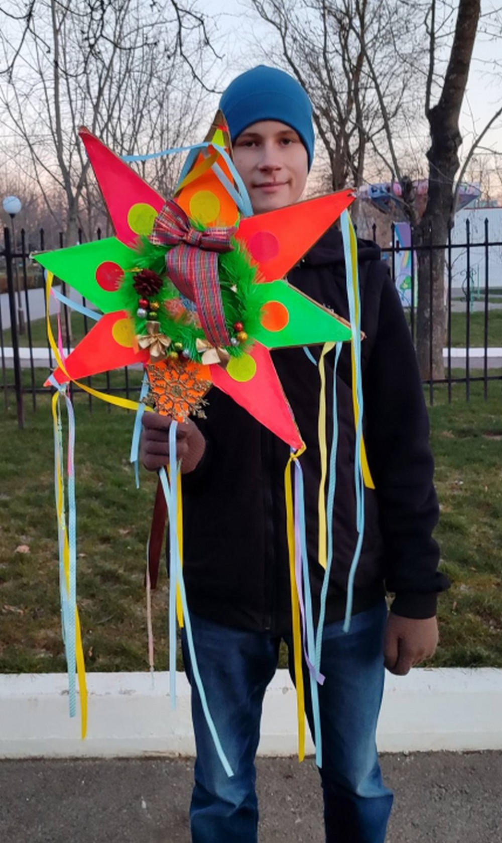 На Різдво у Покрові 25 грудня провели традиційну ходу з унікальними автентичними атрибутами (фото)