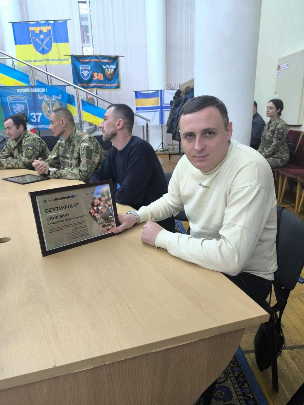 Захисник Томаківської громади отримав сертифікат на житло