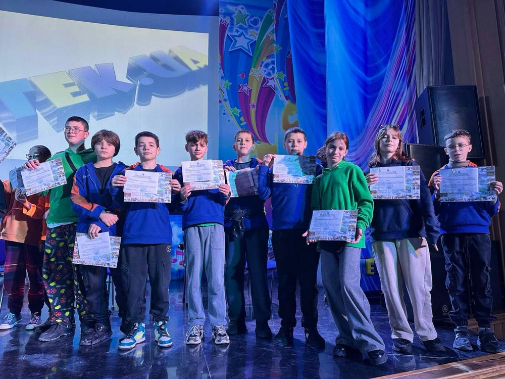 Ще 17 дітей з Нікополя відпочили в оздоровчих таборах «Артек» (фото)