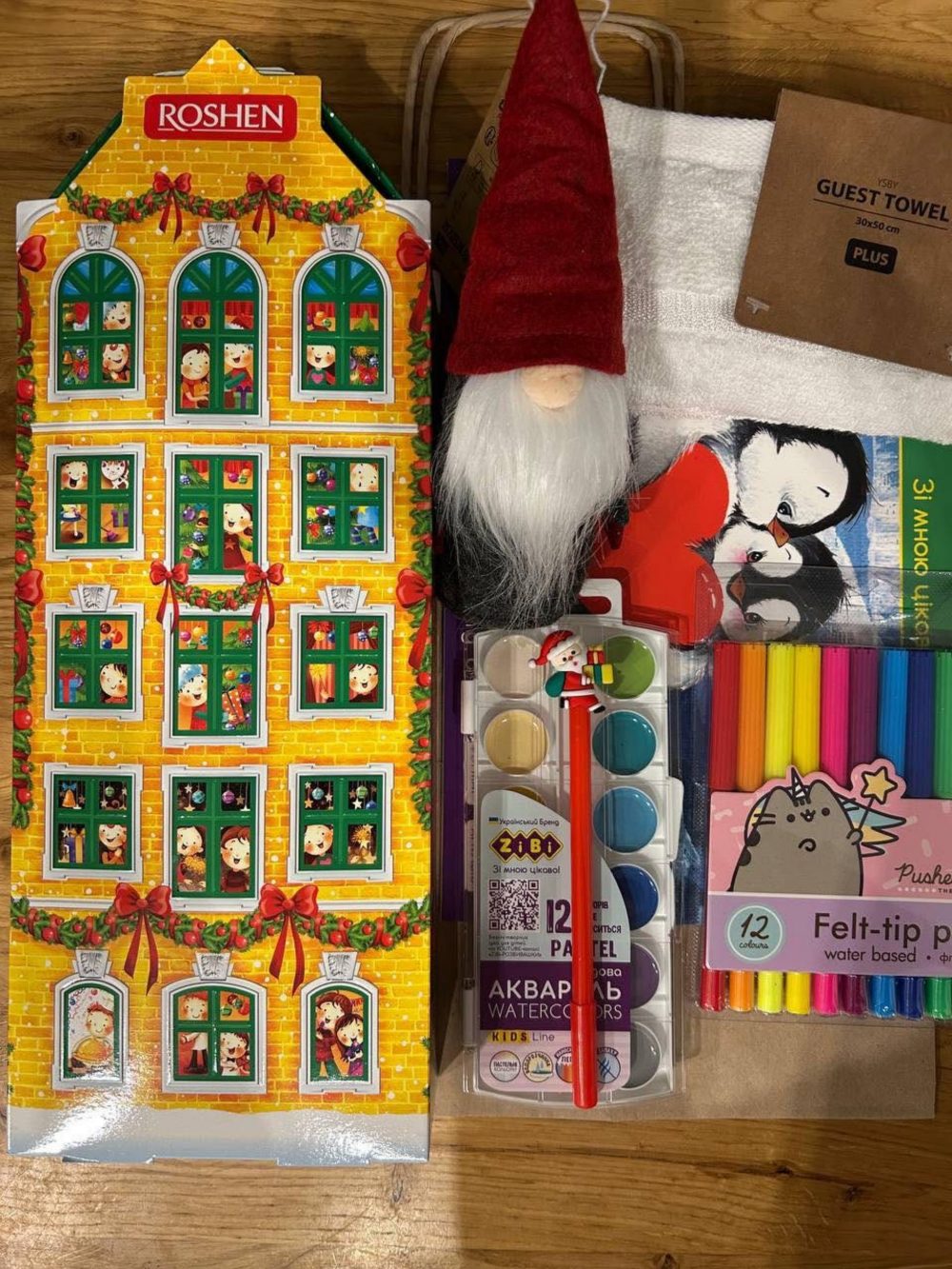 До дня Святого Миколая дитяча лікарня Нікополя отримала подарунки (фото) 2 До дня Святого Миколая дитяча лікарня Нікополя отримала подарунки (фото) 2