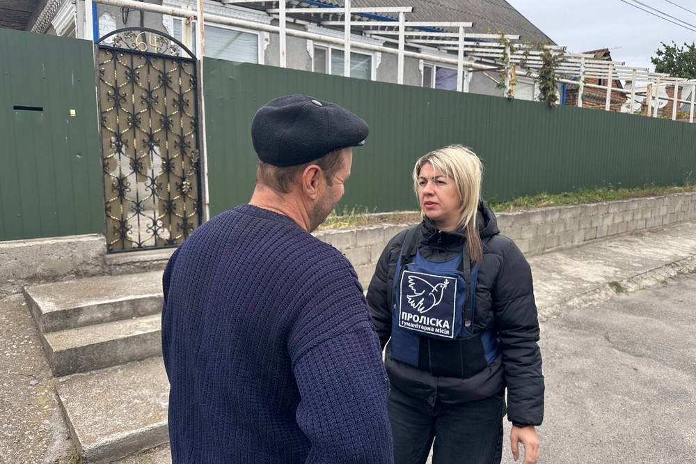 Допомагають жителям Нікополя і району 7 Допомагають жителям Нікополя і району 7