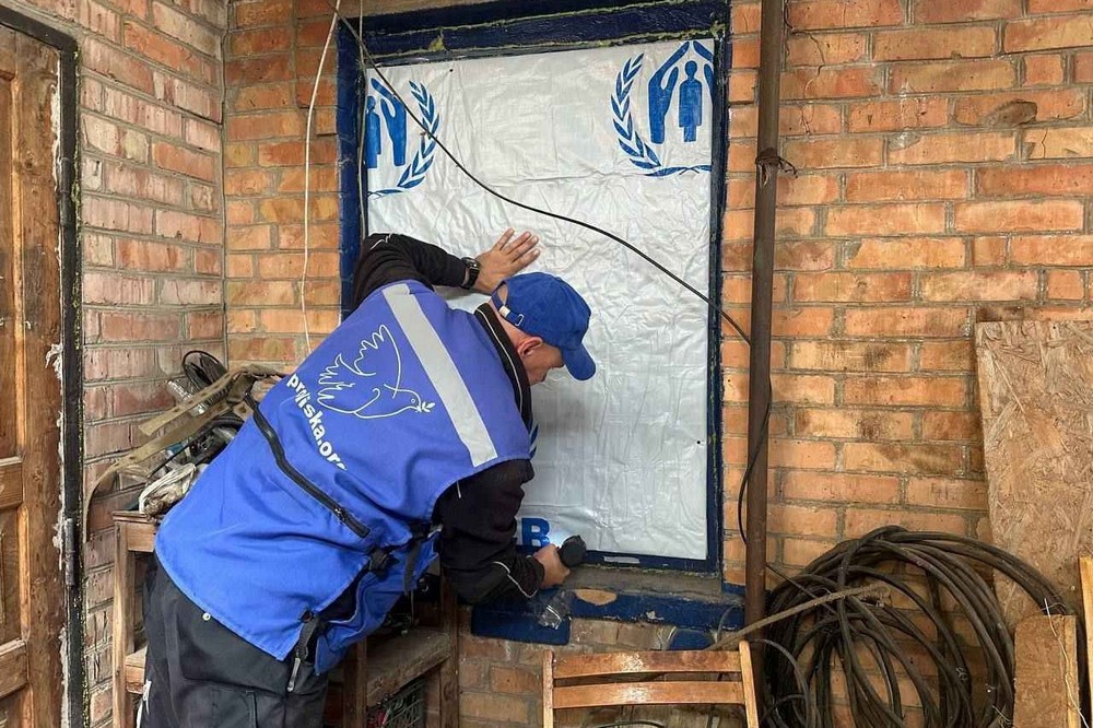 Допомагають жителям Нікополя і району 8 Допомагають жителям Нікополя і району 8