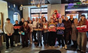 Футболістки з Нікопольщини отримали подарунки від німецьких благодійників