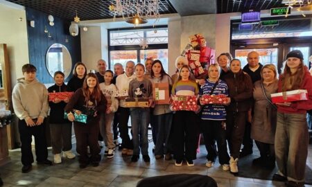 Футболістки з Нікопольщини отримали подарунки від німецьких благодійників