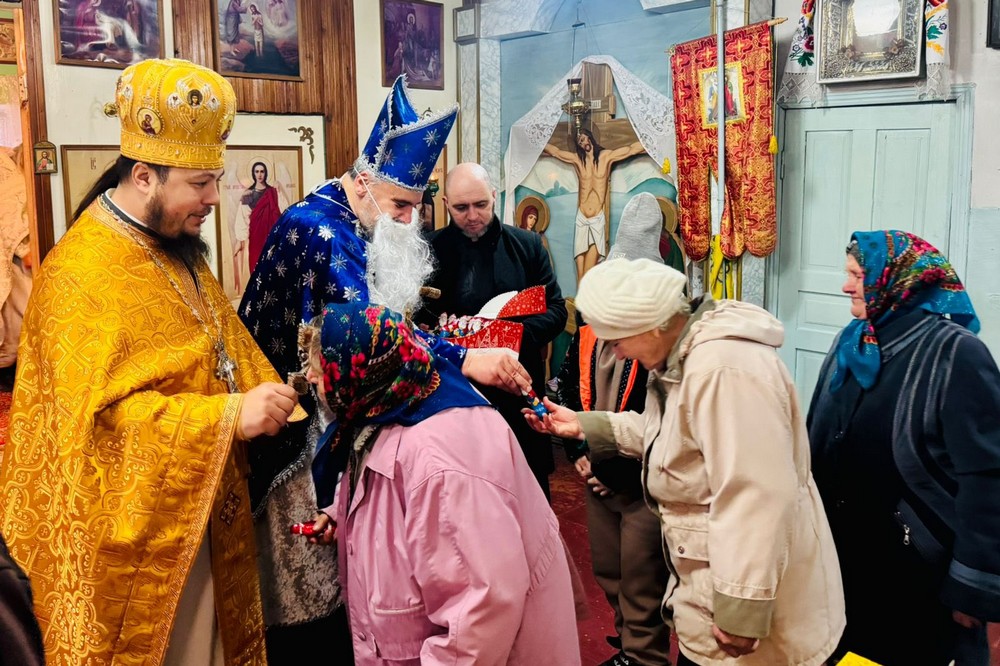 Храм ПЦУ на Нікопольщині відзначив престольне свято 7 Храм ПЦУ на Нікопольщині відзначив престольне свято 7