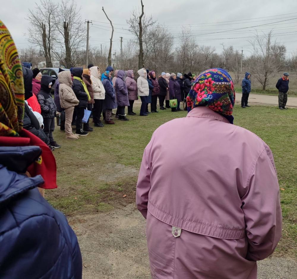 На Нікопольщині відкрили Алею Слави полеглих захисників 2 На Нікопольщині відкрили Алею Слави полеглих захисників 2