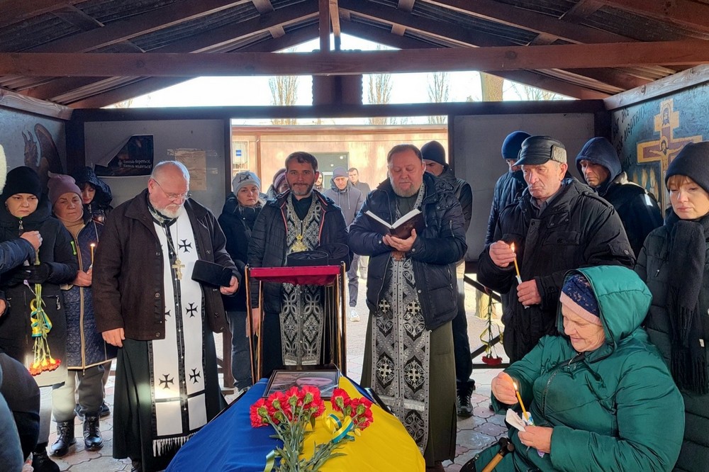 Нікопольщина провела в останню путь полеглого Захисника Нікопольщина провела в останню путь полеглого Захисника