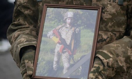 Нікопольщина сьогодні прощається з Героєм (фото)