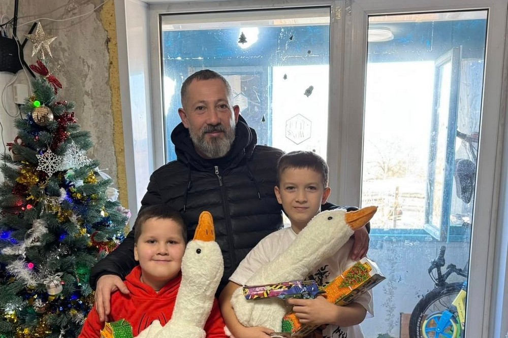 Нікопольська зенітна ракетна бригада привітала дітей Воїнів з новорічними святами (фото) 2