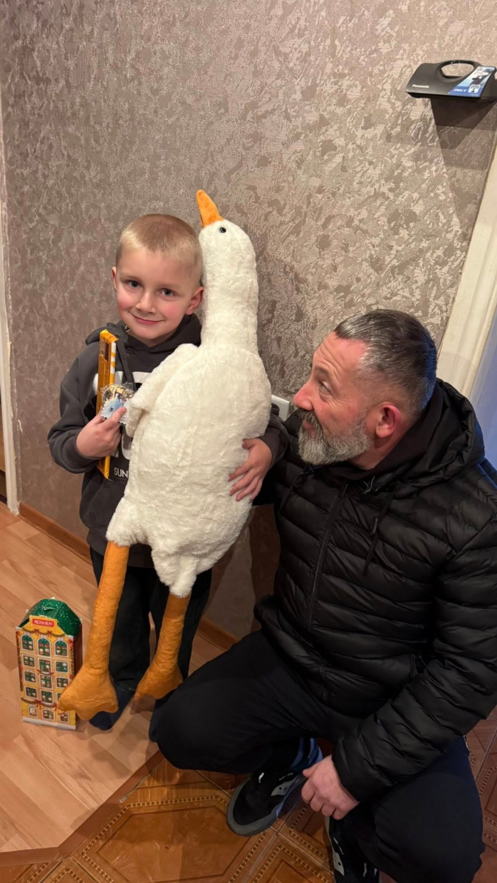 Нікопольська зенітна ракетна бригада привітала дітей Воїнів з новорічними святами (фото) 3