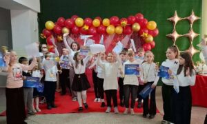 Педагоги з Покрова здобули перемогу у Міжнародному канадсько українському фестивалі 2